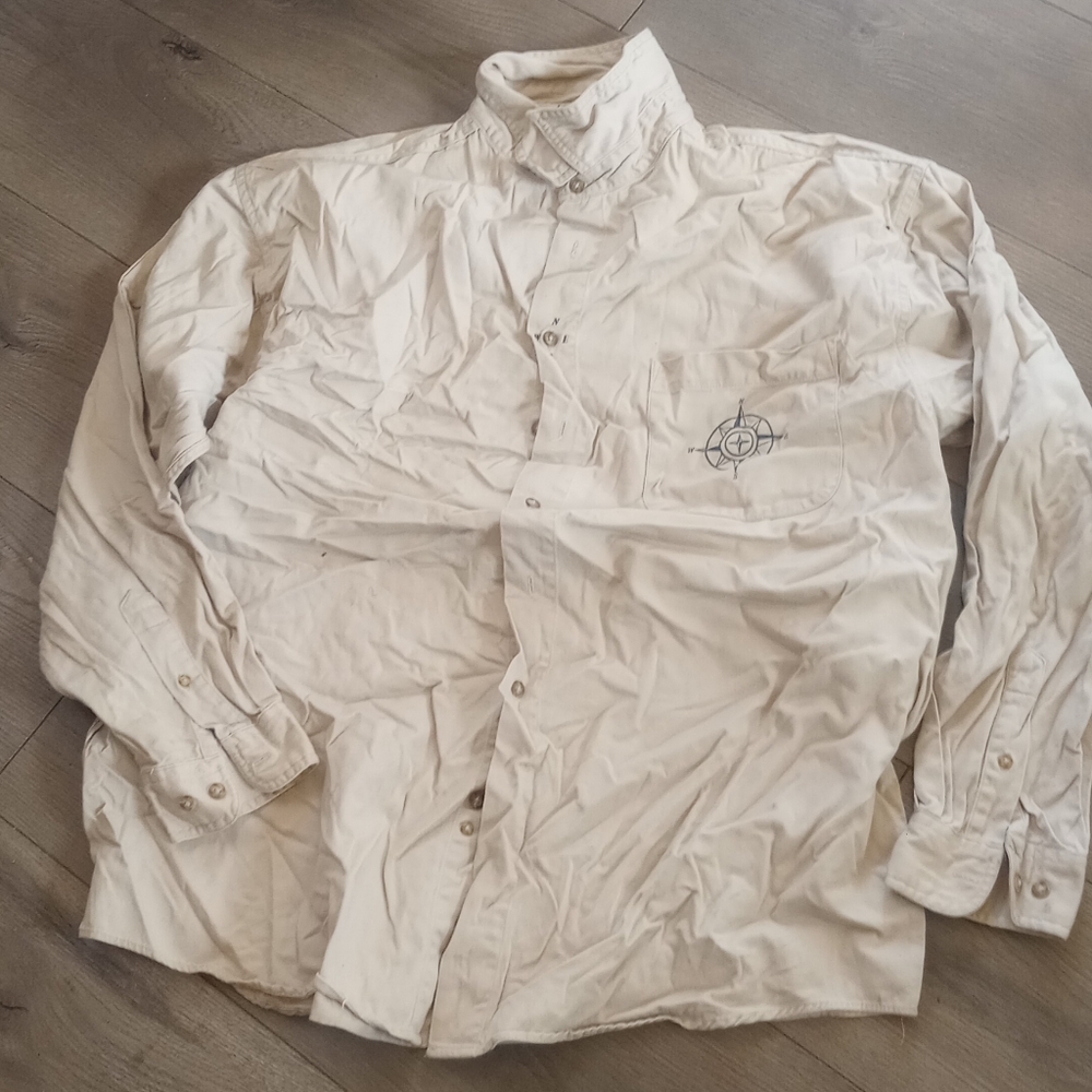Tan Lightweight Shirt Jacket with Collar and Long Sleeves